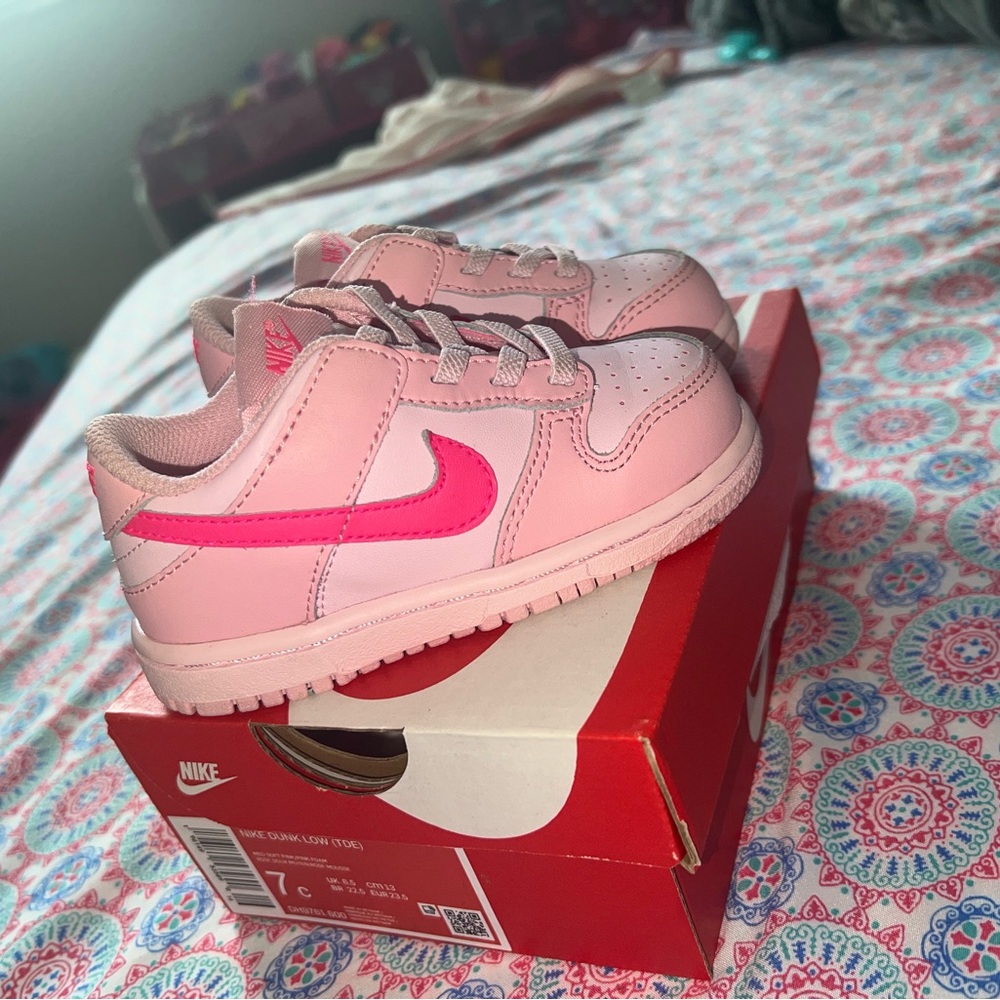 Nike Dunks